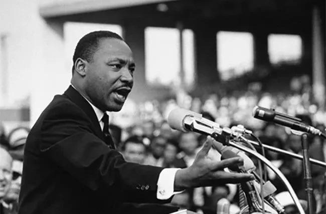 马丁路德金演讲打破沉默,对于马丁路德金演讲感想