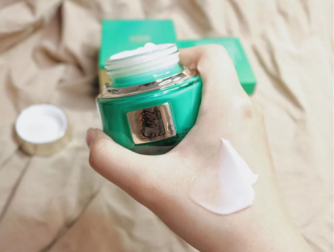 最新十大平价抗皱面霜,抗老紧致面霜资生堂