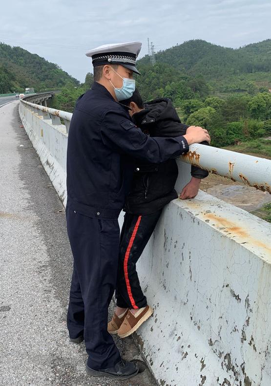 北大学子吴谢宇弑母真实原因,北大吴谢宇弑母心理分析