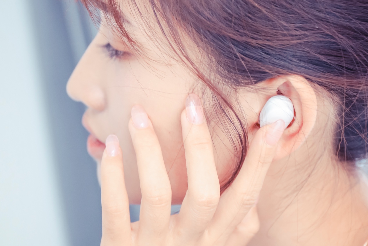 红米蓝牙耳机airdots3青春版评测,小米耳机airdots青春版使用说明书