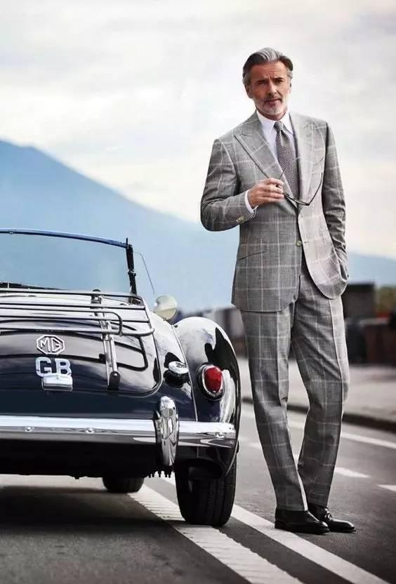 世界十大最贵西装品牌,最贵的西装多少钱一套