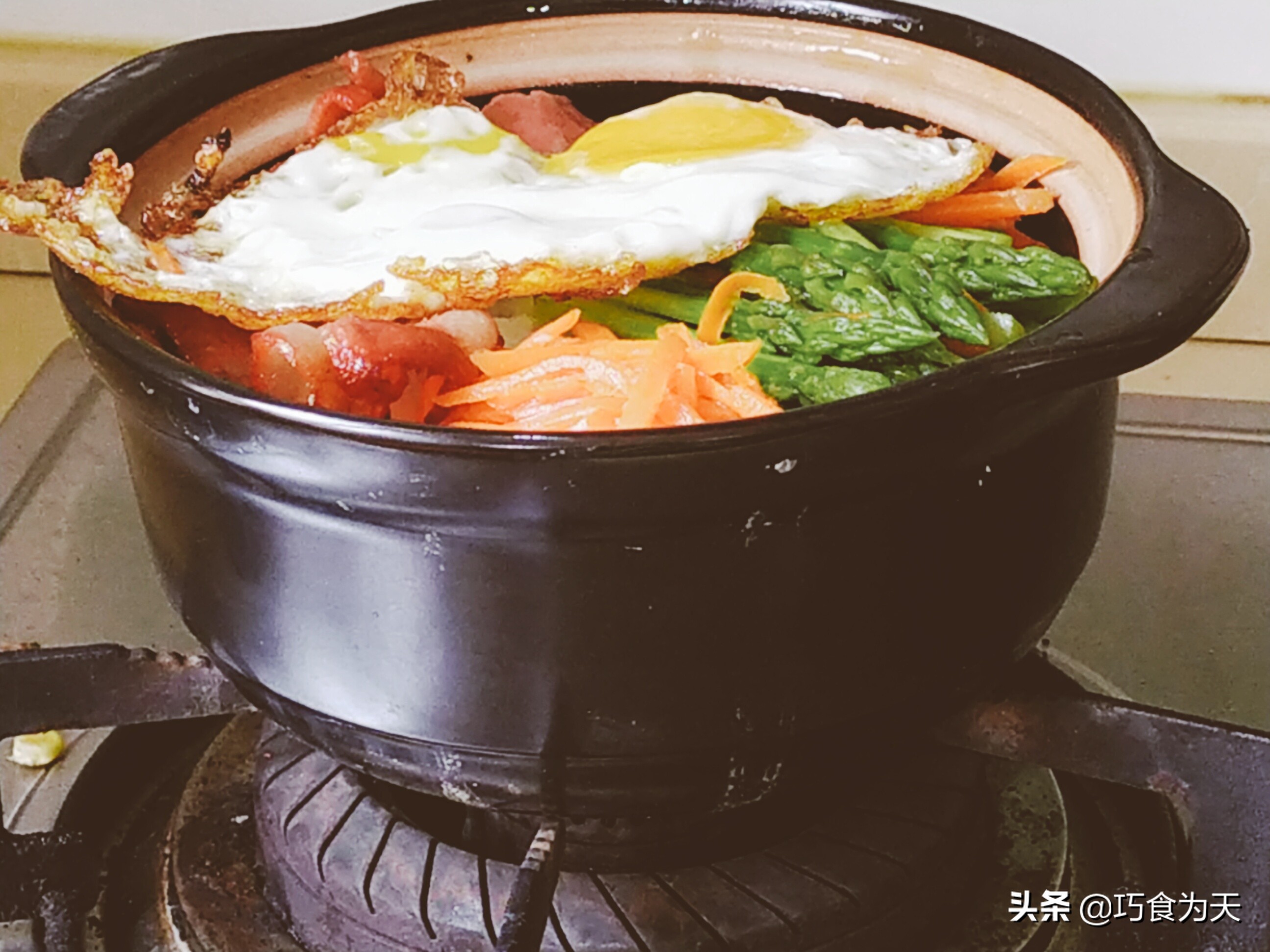 用砂锅焖饭怎么焖,十八分钟砂锅焖饭不糊底