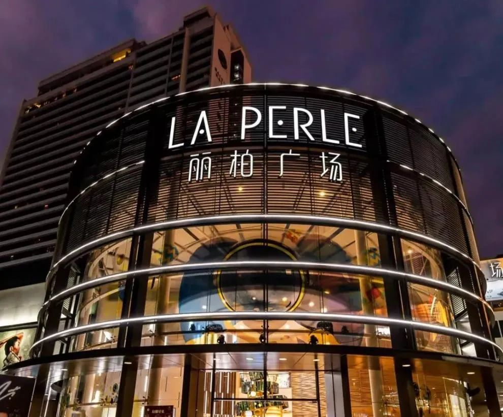 痛心!昔日爱马仕变发廊,这个顶奢商场还有救吗?