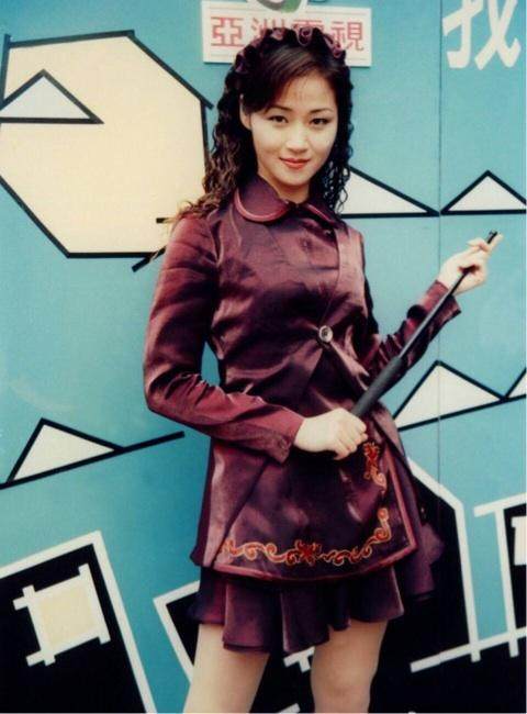 我和春天有个约会万绮雯电视剧,我和春天有个约会万绮雯邓萃雯