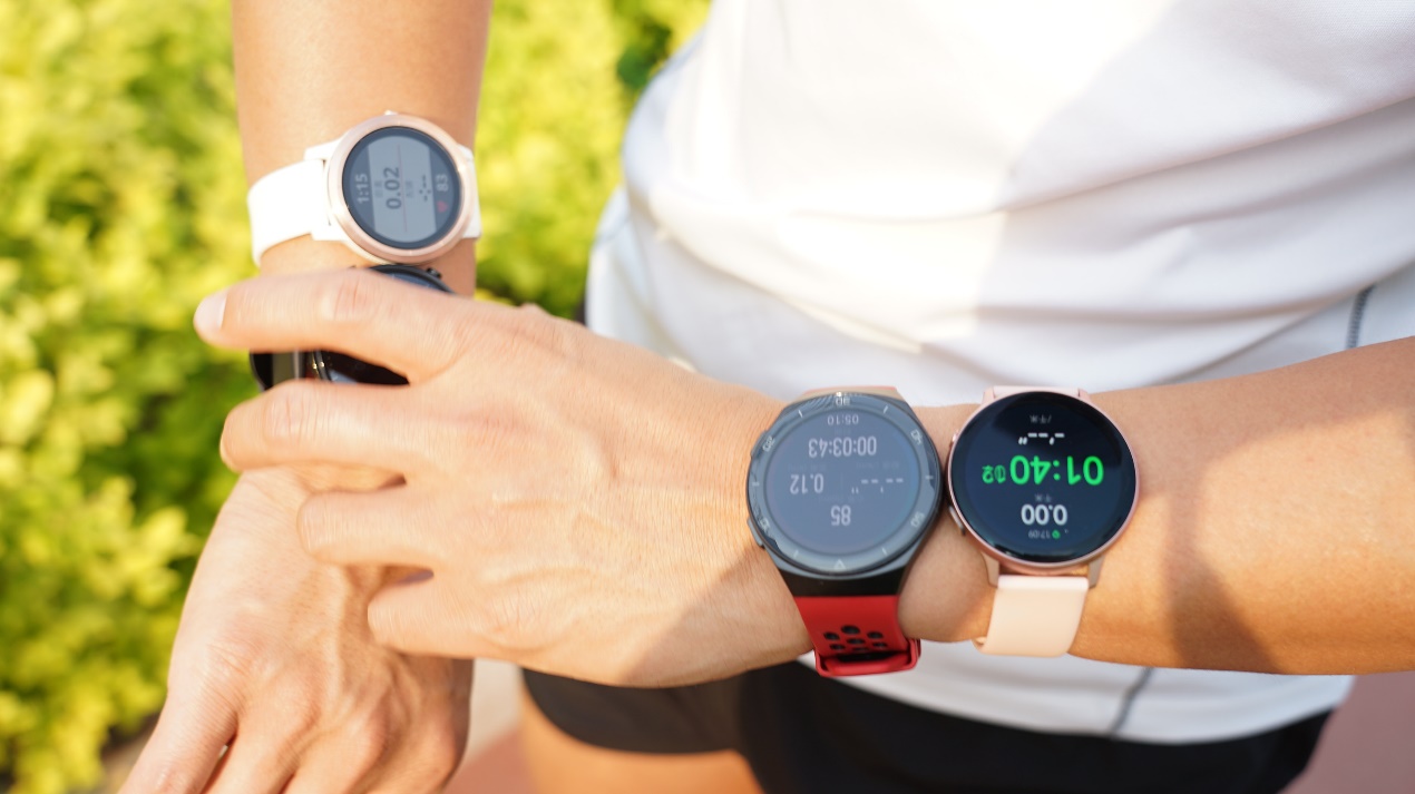 小米佳明运动手表对比 (佳明和华为智能手表推荐)