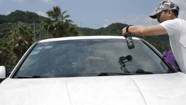 汽车塑料上的污渍怎么去除,汽车上的油烟污渍如何处理