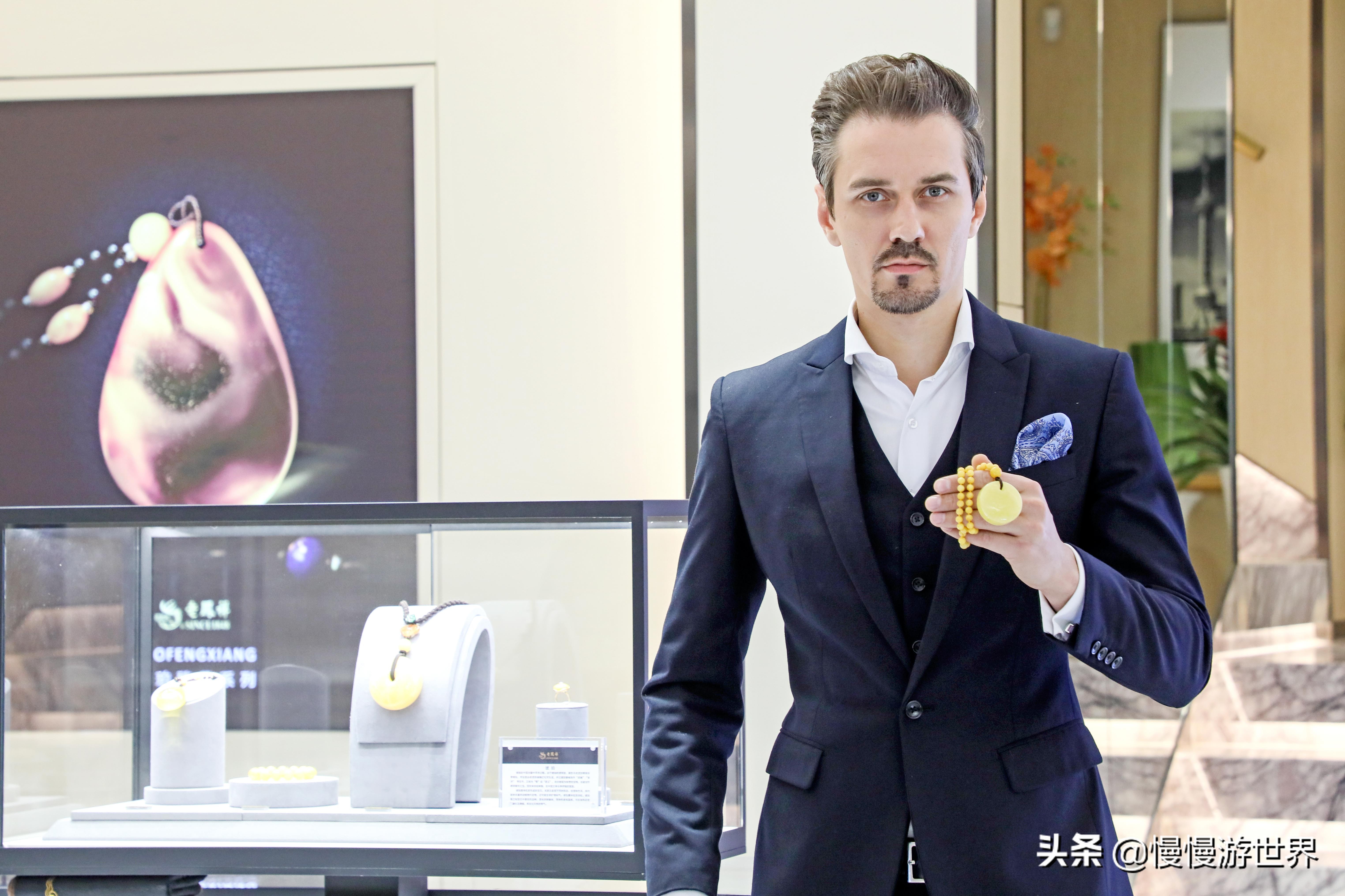 淮海路老凤祥形象店,上海老凤祥淮海路店