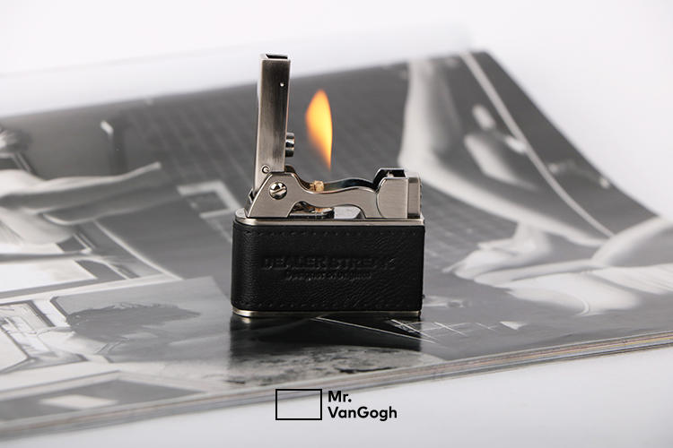 充电打火机超级迷人,打火机帅气可充电