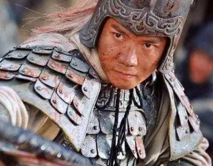 三国演义中关羽斩颜良是哪一集,关羽斩颜良有多猛