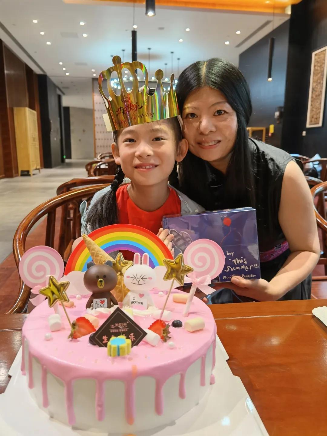 这对父母怎么想到的？把孩子十岁生日变成了学习的动力