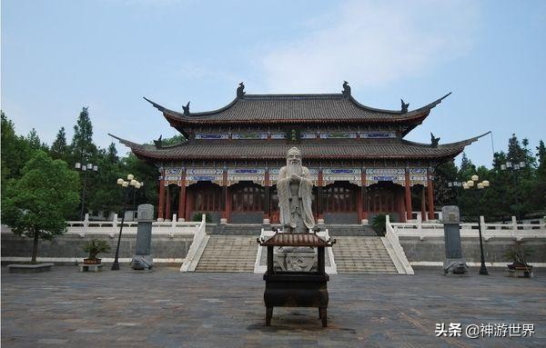 山东曲阜孔府游记,夜游孔子故里曲阜