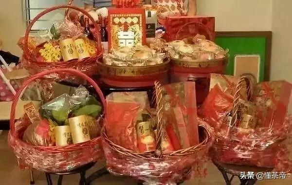 古时候女孩子送男孩子的定情信物,古时候男女互送什么作为定情信物