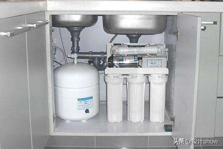 铺瓷砖过程中师傅忘了关水,瓷砖忘记埋线管如何处理