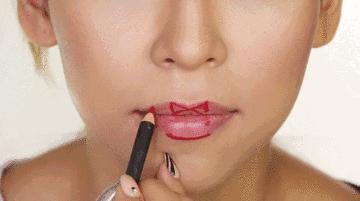 快来学这4个涂口红的小技巧,30秒0基础学会有效涂口红