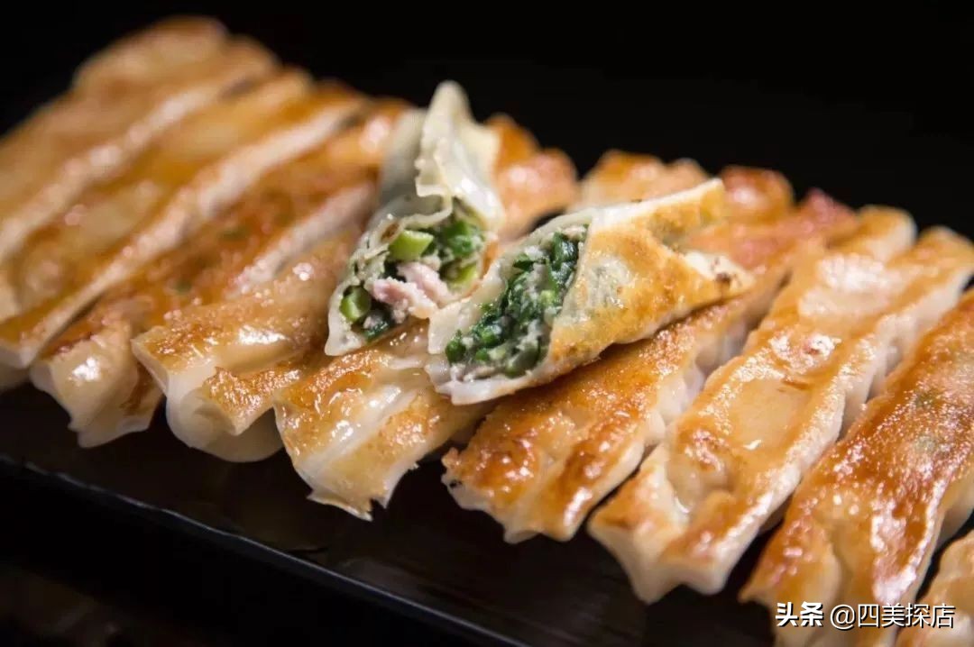 中心广场美食推荐下午茶 (一日三餐美食广场)