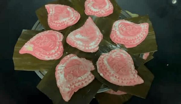 粉红色的甜桃,粉红色跟桃子一样的水果