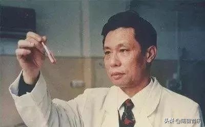 钟南山英雄人物介绍,钟南山英雄介绍