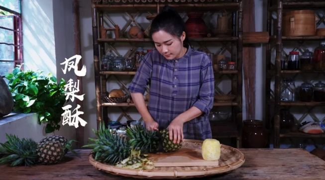 “阿盆姐”让世界迷上了云南，来认识一下这位90后云南妹子的生活