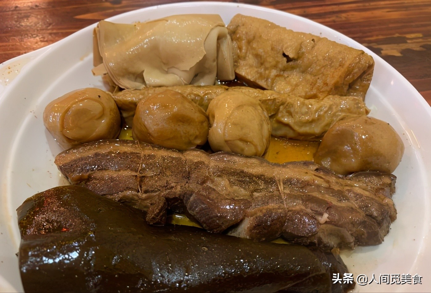 山东济宁数一数二的甏肉干饭，10元1份给3两肉，一天收入上万元