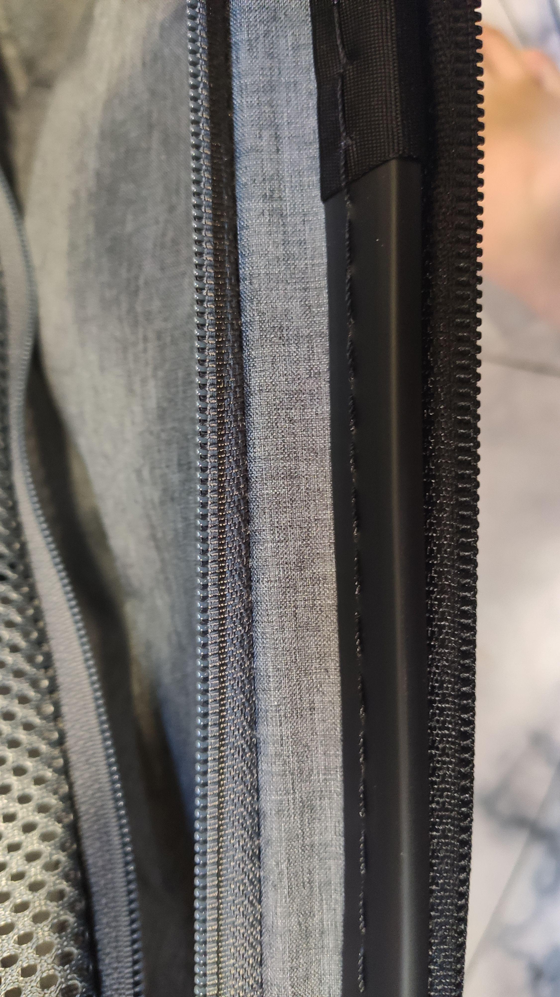 超能装的行李箱外国,level8地平线8号旅行箱评测