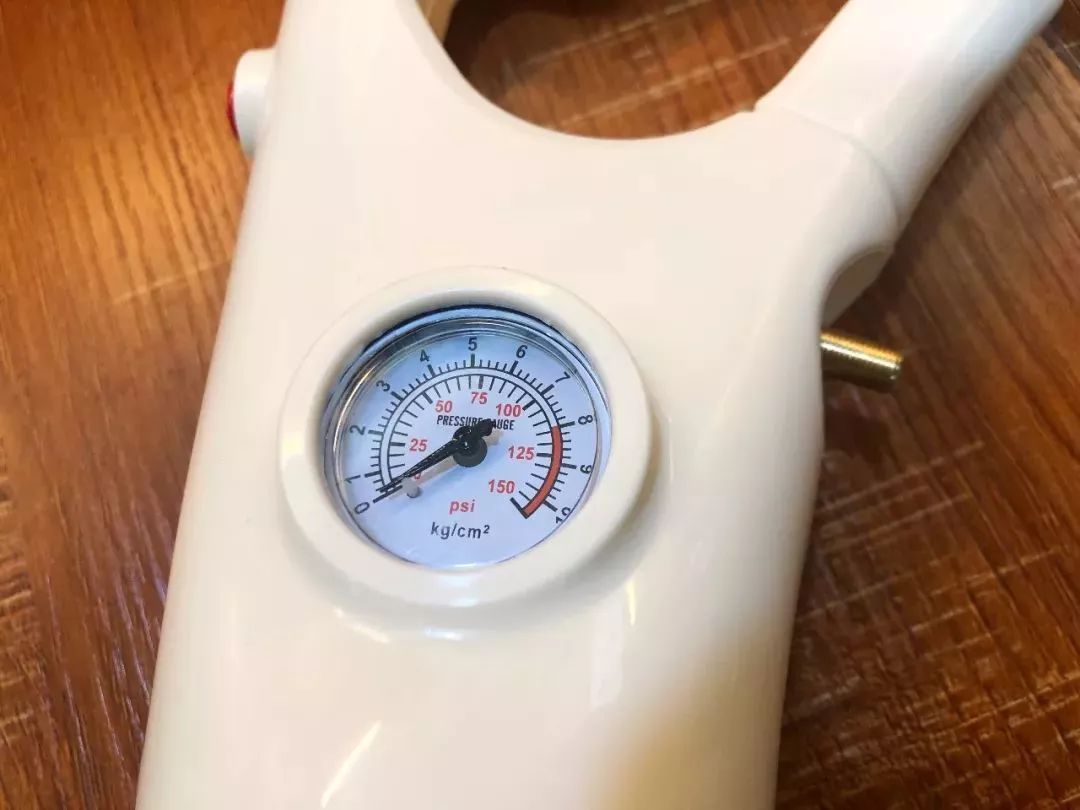 卫生间下水口返水发臭?试试用这个,一通从此干净清新无异味