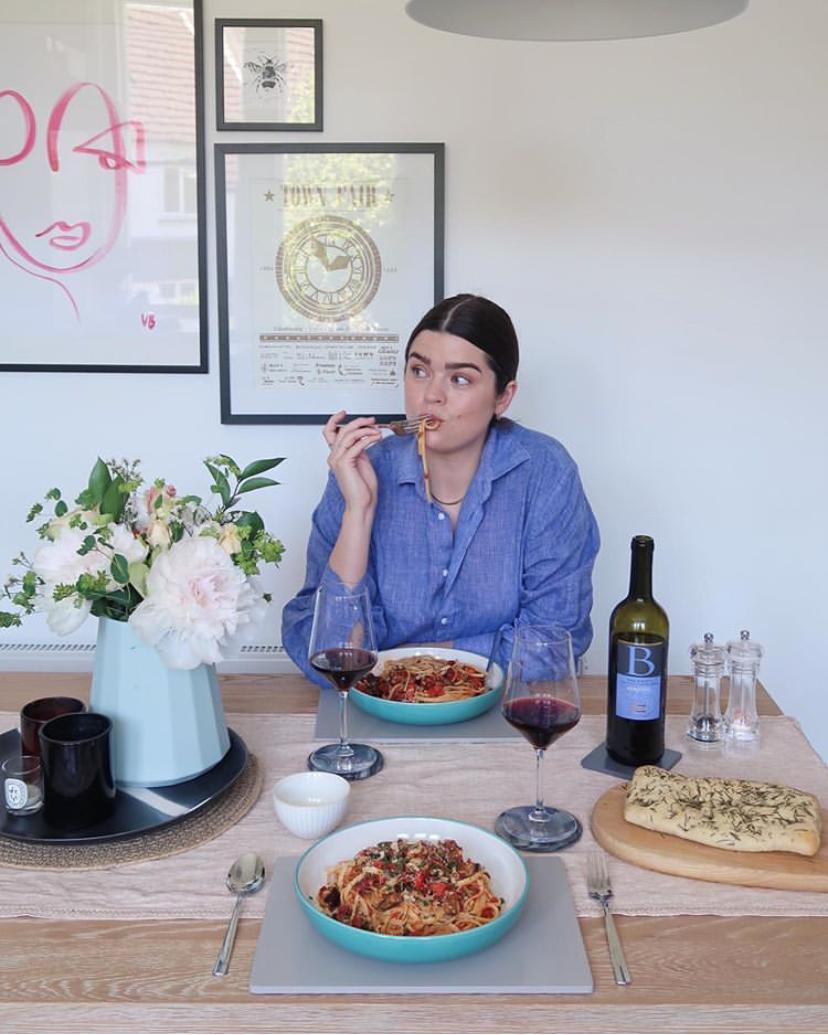 怎样做到又胖又健康,胖一点的人如何get气质感