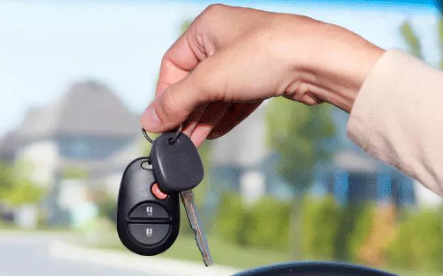 车钥匙丢了有备用钥匙还需要配吗,车钥匙丢了怎么办会不会有人盗车