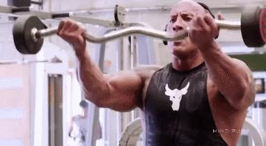 巨石强森健身计划,巨石强森训练时间表