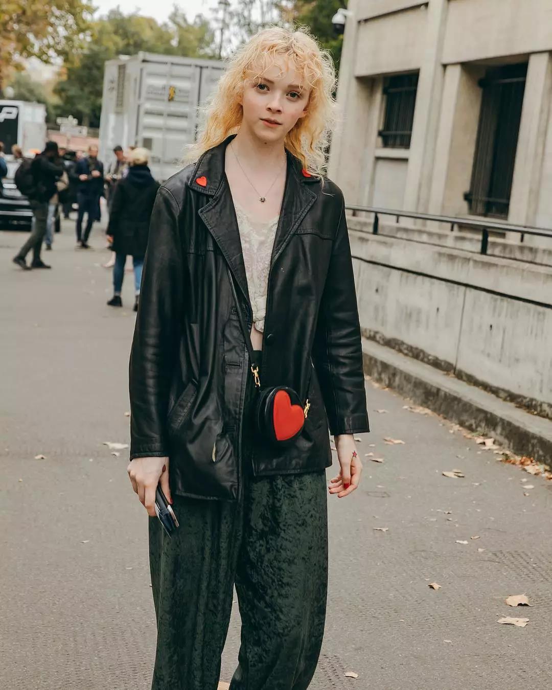 秋冬皮衣流行款 (秋冬季皮衣复古潮流)