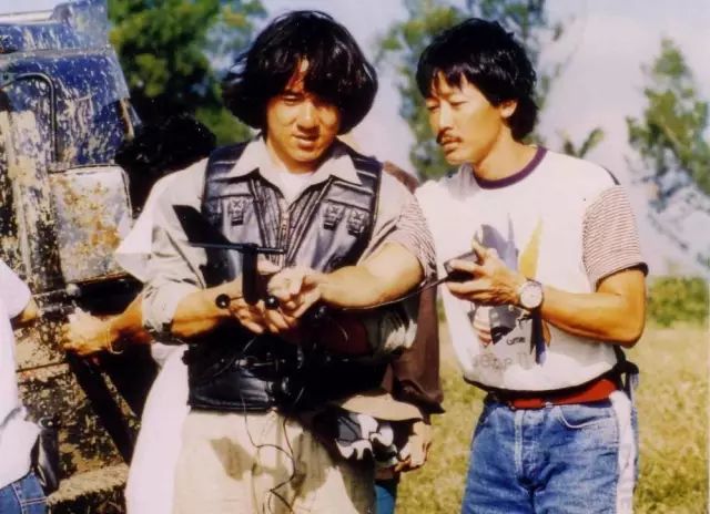 成龙的演戏生涯,成龙当年没成名就如此努力