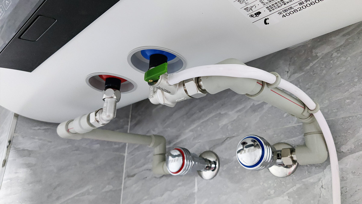 佳尼特a1智能电热水器,佳尼特电热水器纤薄