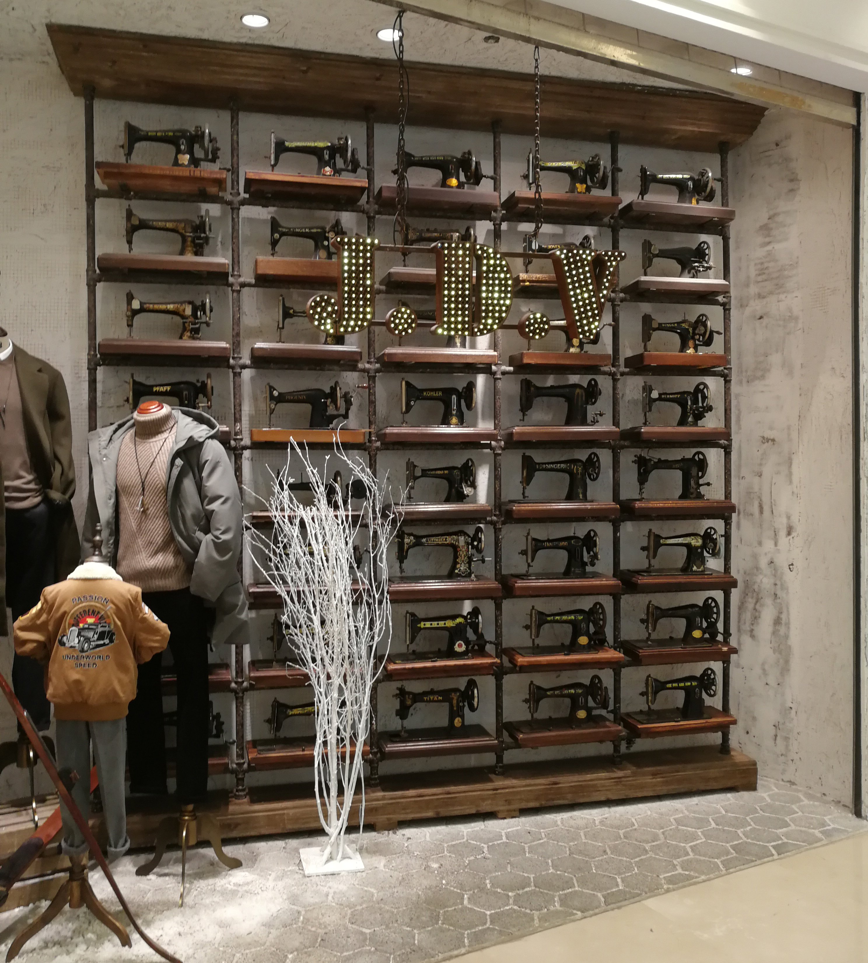 工业风装修店铺烧烤,工业风店铺装修效果图