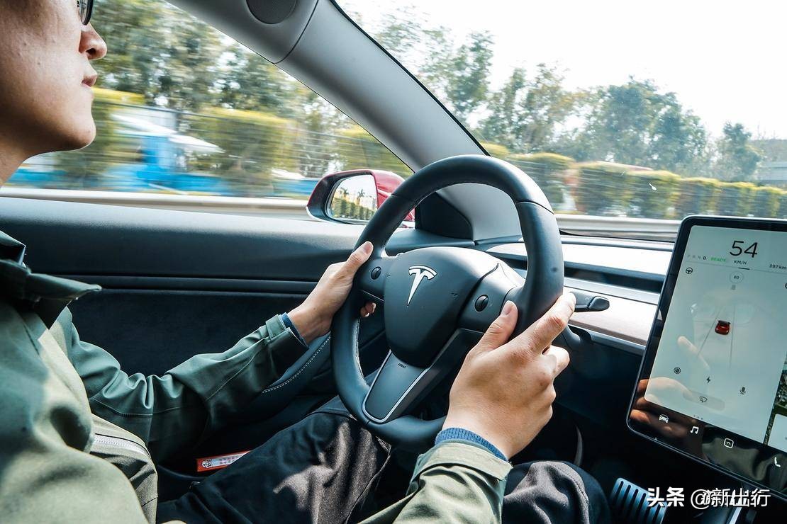 特斯拉model3对比奥迪rs3,特斯拉model3和小鹏p7哪个好