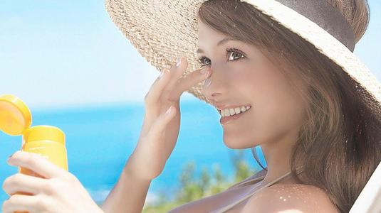 五种简单的面部美白秘诀,面部美白祛黄的方法