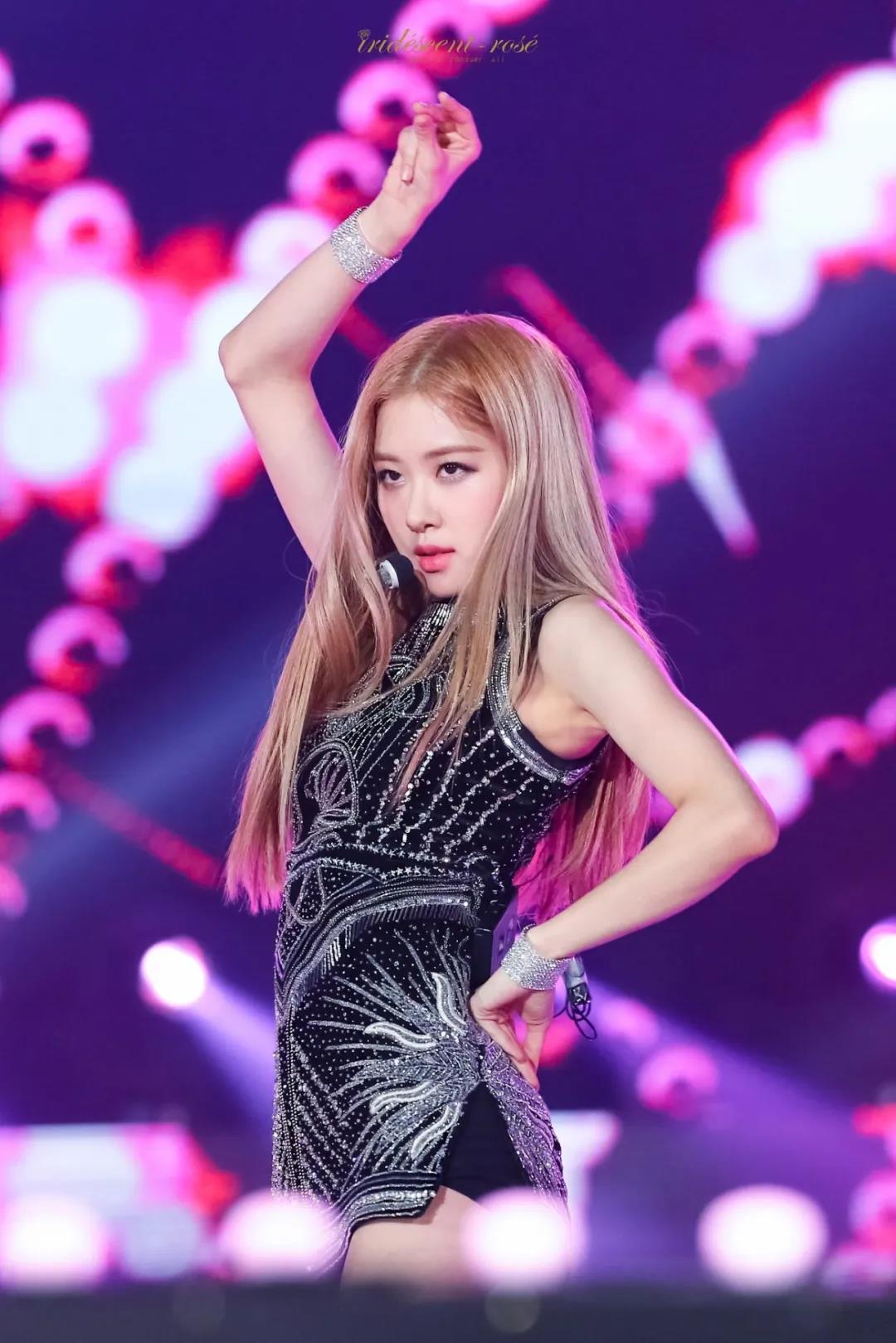 blackpink朴彩英为什么垫底 (blackpink成员朴彩英的稀有照片)