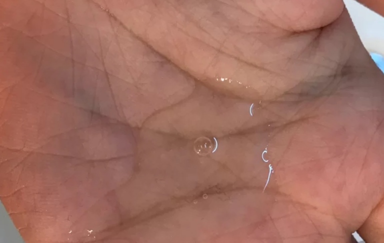 珂润清爽标准滋润,珂润浸润保湿洗发水