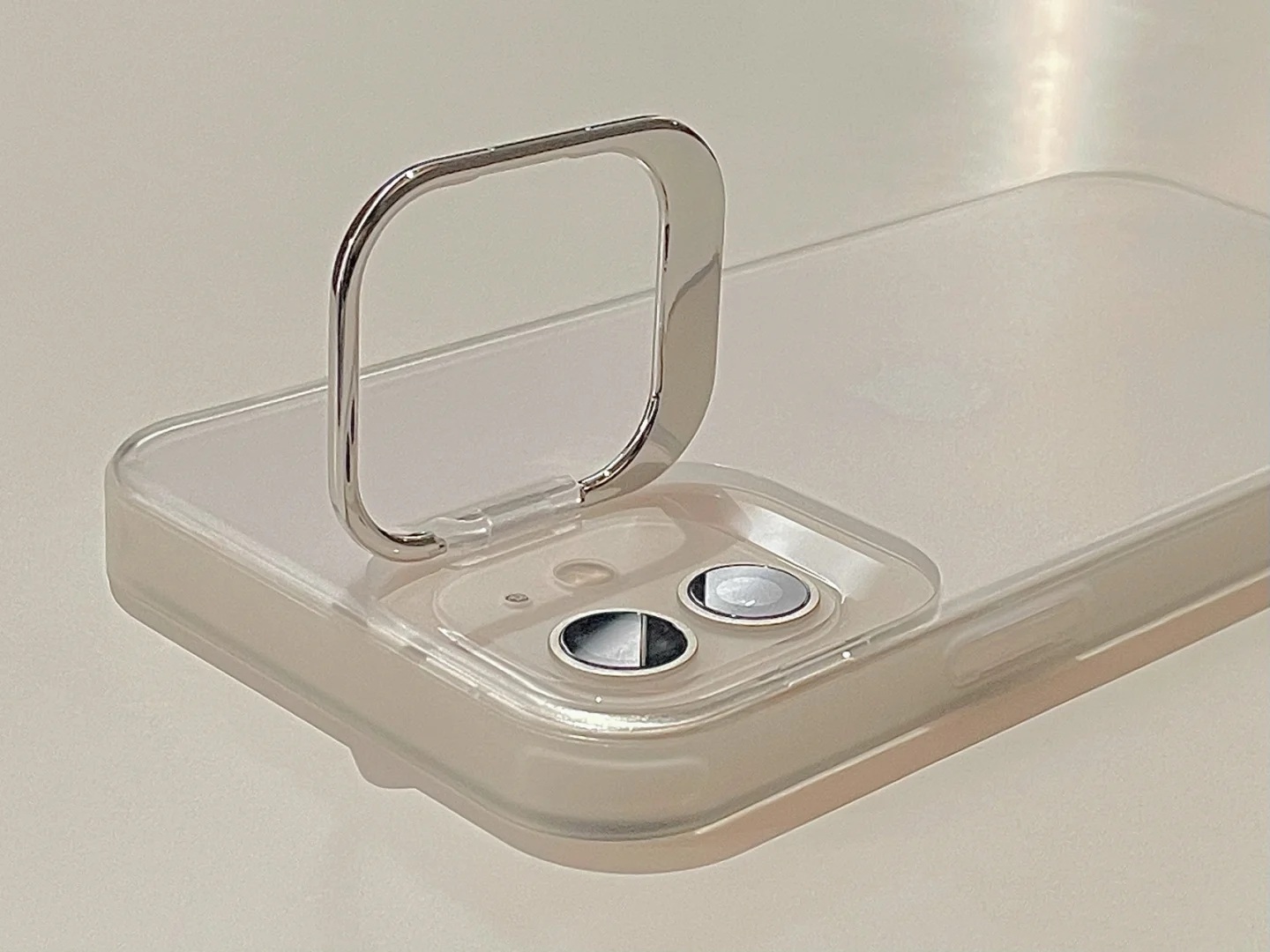 手机壳包装盒一般都什么材质,水晶手机壳是什么材质