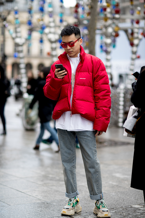 胖男人穿什么颜色的羽绒服,40岁男人穿什么颜色羽绒服好看