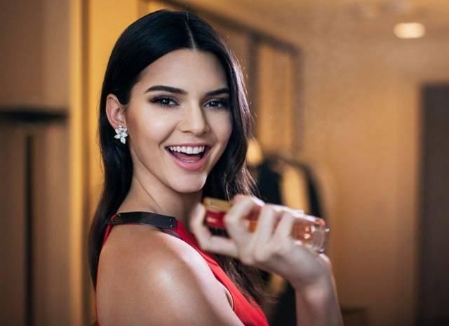 美国著名超模克劳斯,美国顶级超模辛迪克劳馥