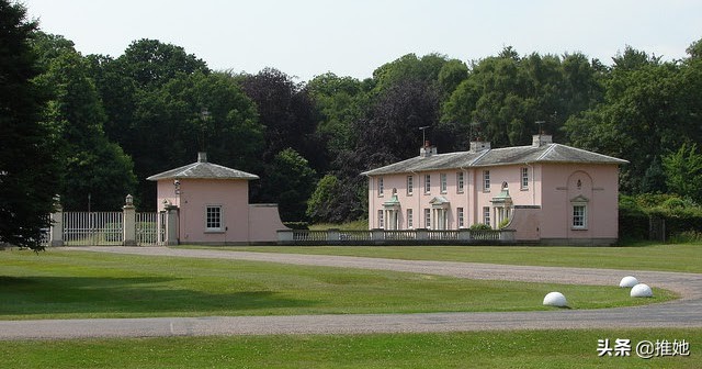 哈里王子和梅根住在哪里,哈里梅根豪宅被曝光