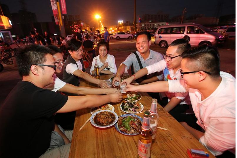 喝桑葚酒醉了怎么解酒,吃什么中成药能快速解酒