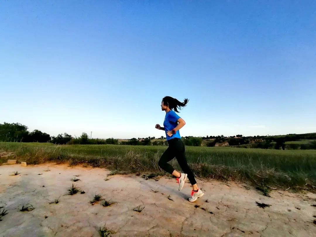 卡西欧手表gbdh1000多少钱,卡西欧gsw-h1000和gbd-h1000的区别