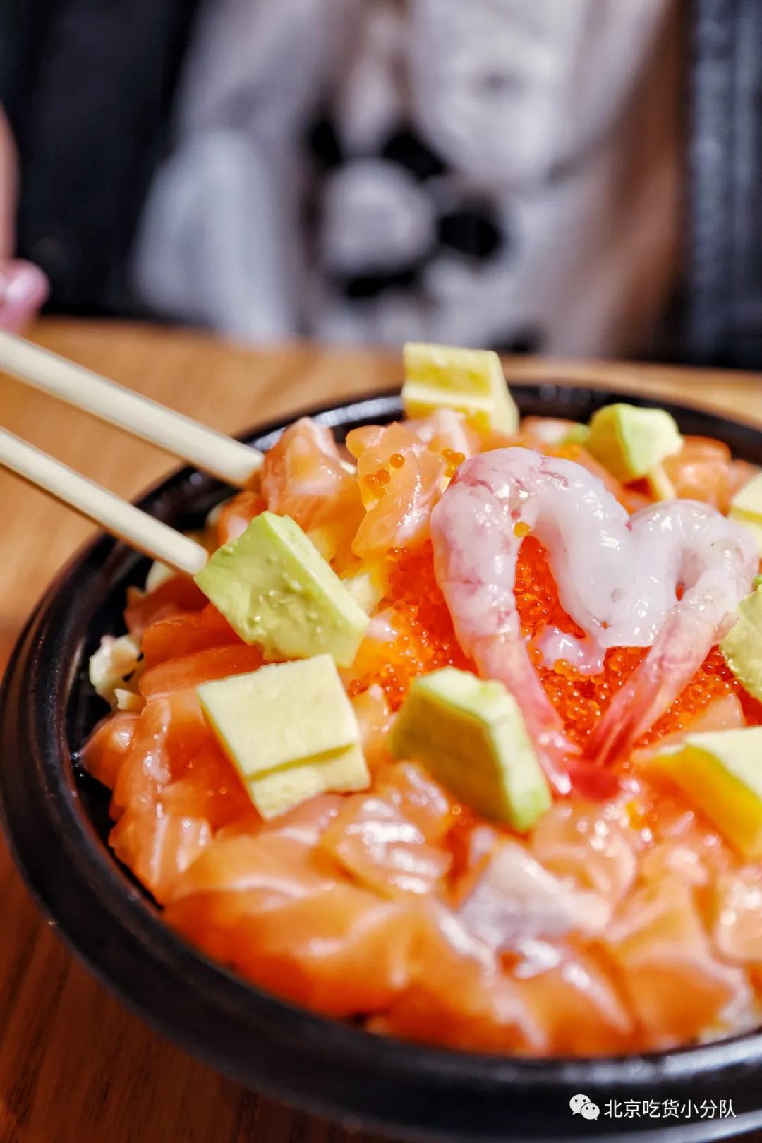 在北京吃遍全国30个地方的招牌菜,北京一天吃遍两个商场的快乐