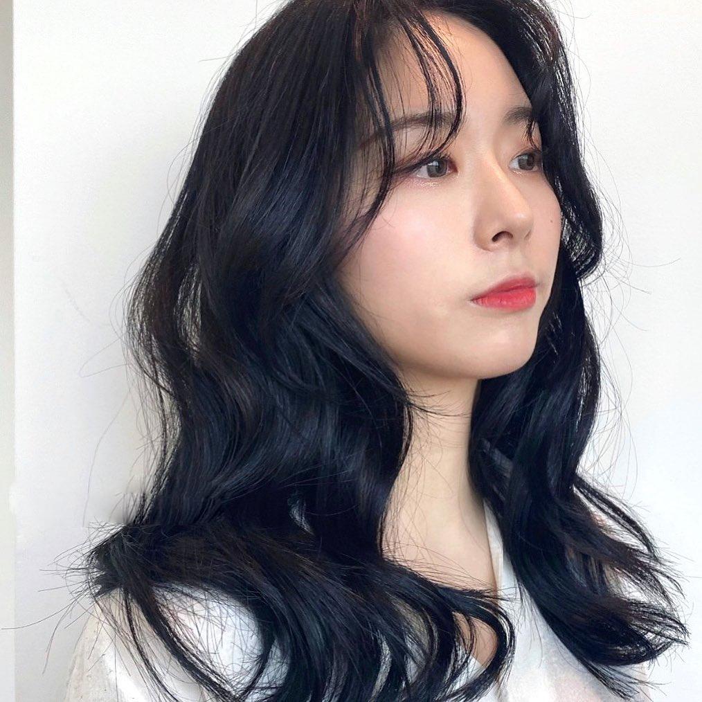 显白发色不用褪色就很好看的发色,发色推荐显白高级夏季