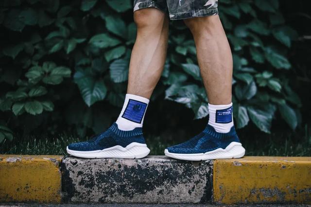 比“裸奔”还爽的脚感，70元穿出千元的感觉，竟然还有“踩屎感”