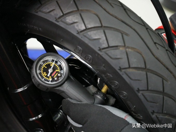Webike小学堂：检查轮胎胎压的正确方法