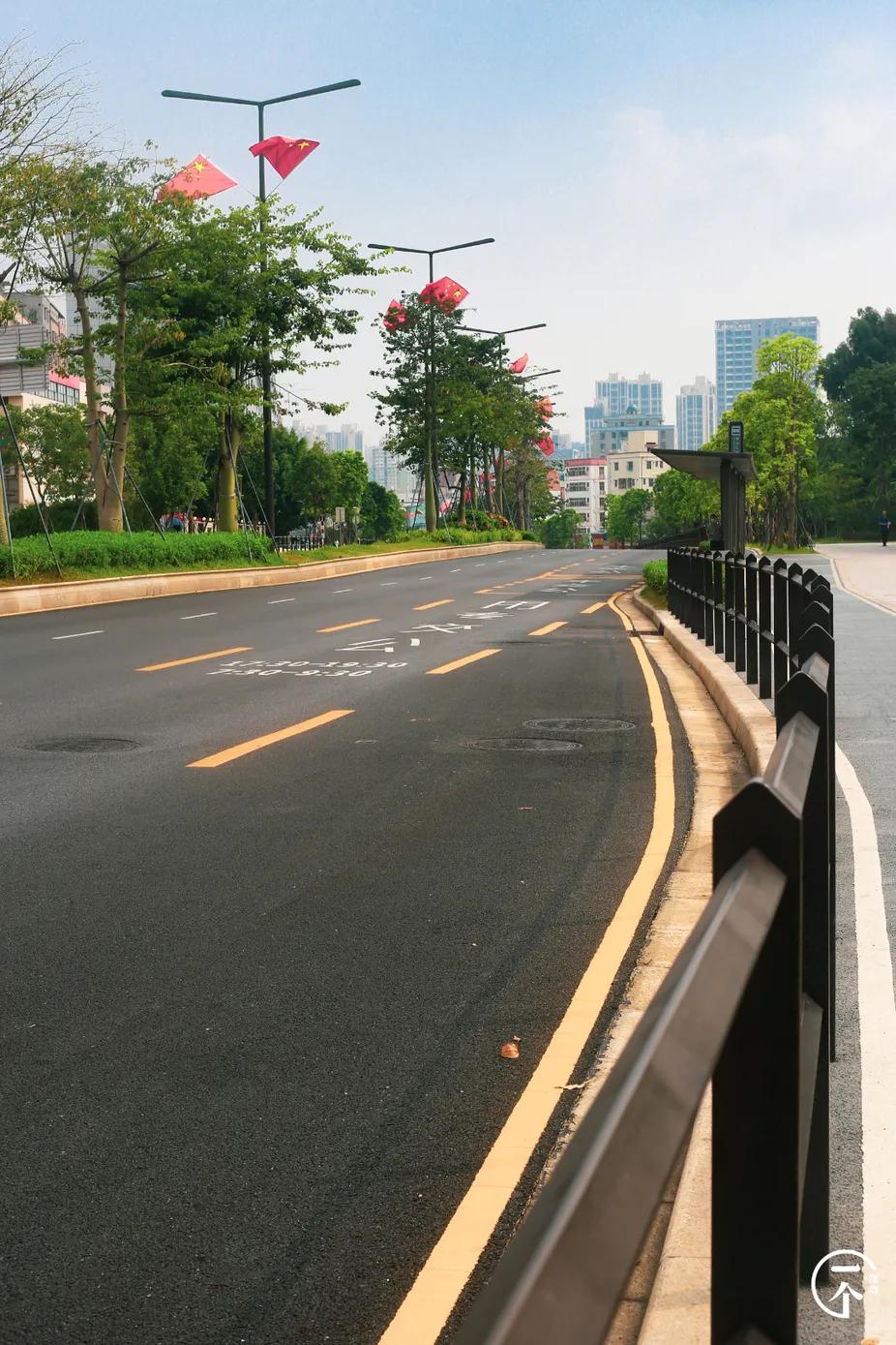 遍地华为男，深圳坂田有多绝？