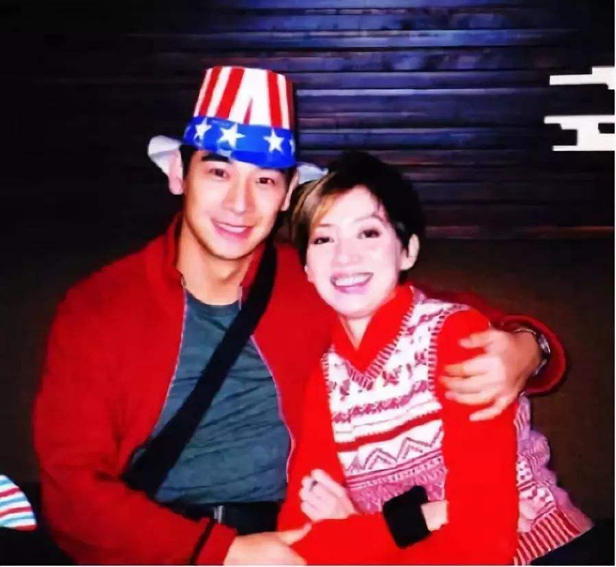 一代巨星赵文卓,2003年陨落的巨星