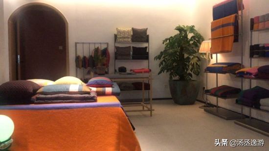 今日附近住宿酒店推荐便宜的,雅安瓦当瓦舍艺悦旅行酒店电话