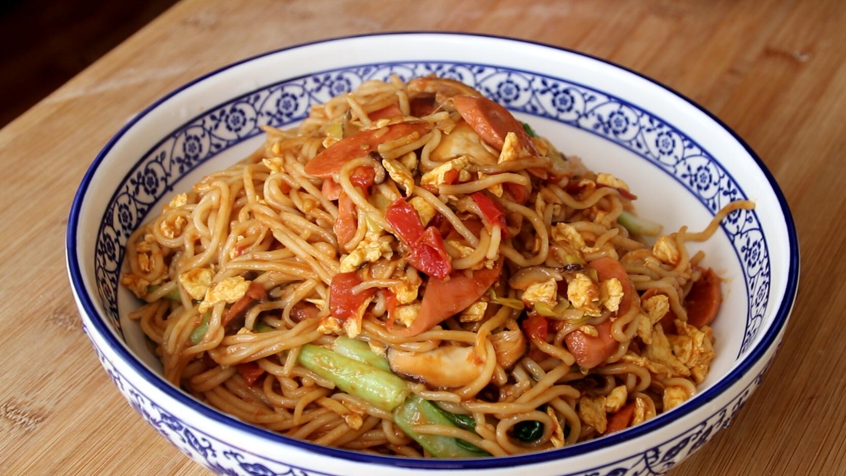 炒面如何不粘锅窍门,炒面如何做到不粘锅